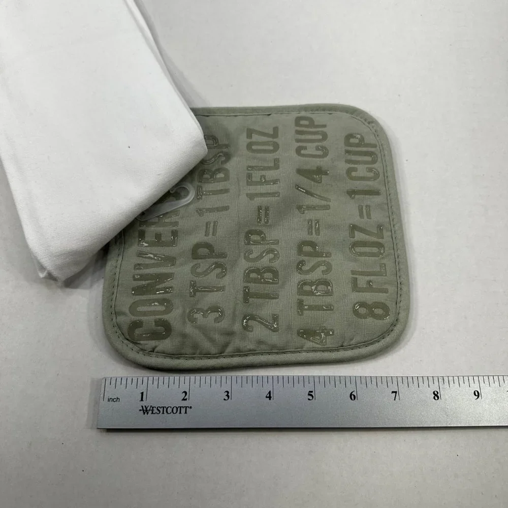 Kitchen Towel And Pot Holder Measure Life With Smiles Green New With Tags